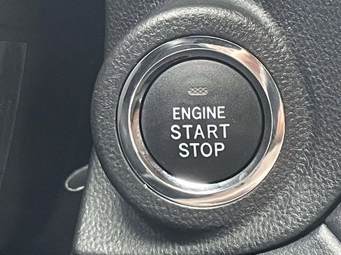 Certified 2025 Subaru Outback Touring XT w/ Tech Package 2 image 29