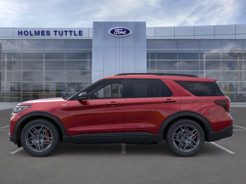 New 2026 Ford Explorer ST-Line RWD image 3
