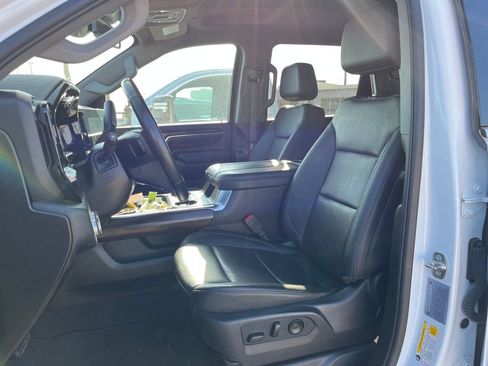 Used 2024 GMC Sierra 2500 SLT w/ SLT Convenience Package image 18