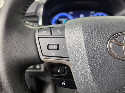 Used 2026 Toyota Camry XSE FWD image 8