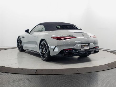 Used 2022 Mercedes-Benz SL 55 AMG 4MATIC image 31