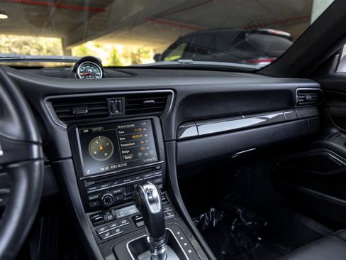 Certified 2015 Porsche 911 Turbo S AWD/4WD image 41