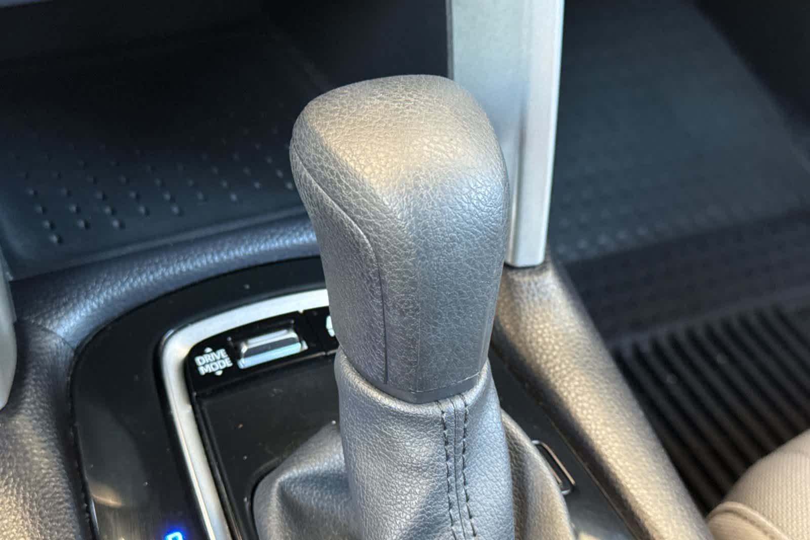 Certified 2024 Toyota Corolla Cross AWD Hybrid image 18