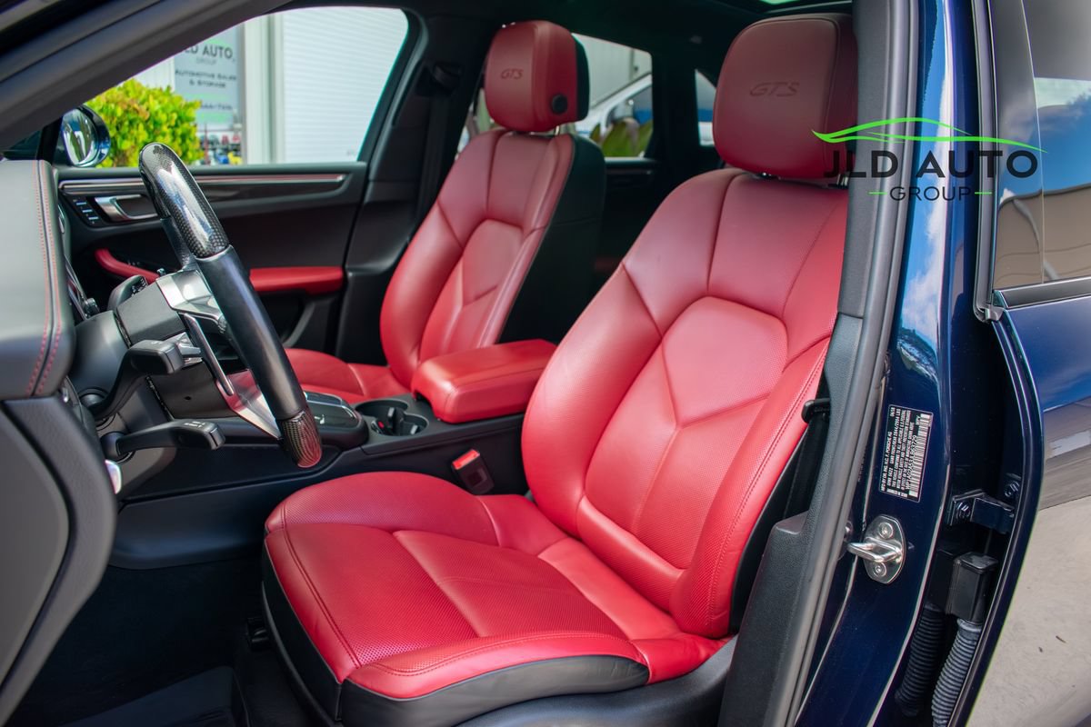 Used 2018 Porsche Macan GTS w/ Premium Package Plus AWD/4WD image 8