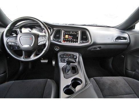 Used 2023 Dodge Challenger R/T Scat Pack w/ T/A Package image 9