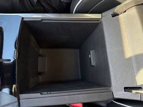 Used 2025 Buick Enclave Preferred image 16