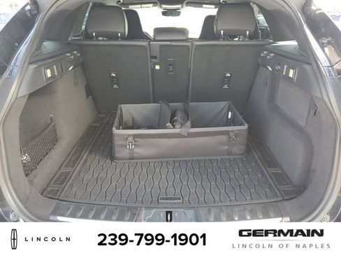 Used 2024 Jaguar F-PACE R-Dynamic S image 22