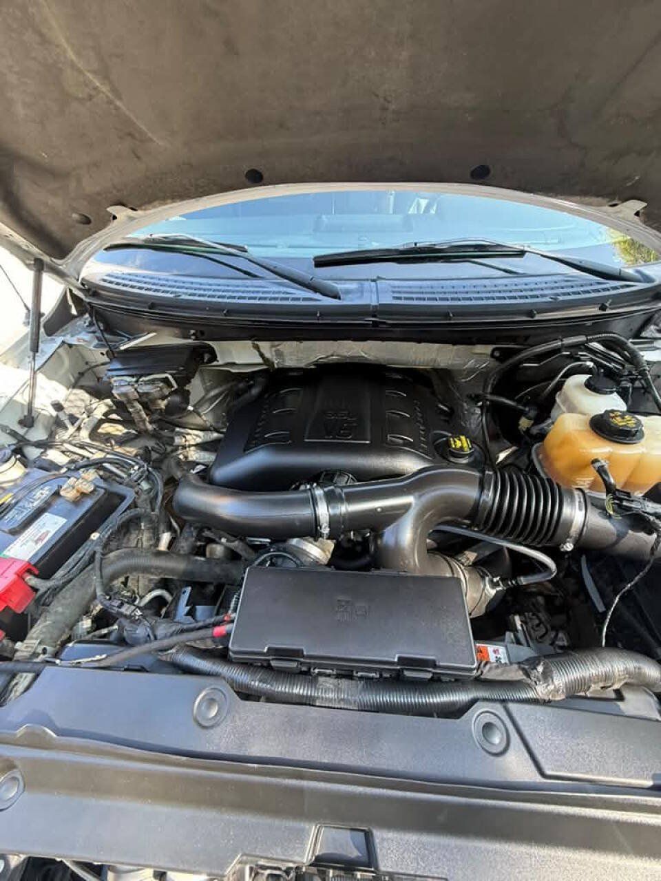 Used 2012 Ford F150 Lariat w/ Lariat Chrome Pkg AWD/4WD image 14