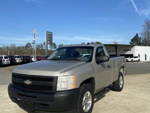 Used 2009 Chevrolet Silverado 1500 W/T image 2