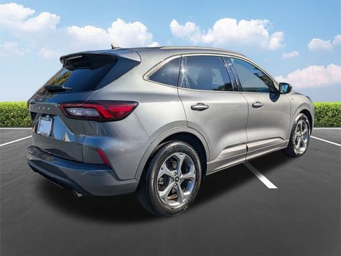Used 2024 Ford Escape ST-Line image 4