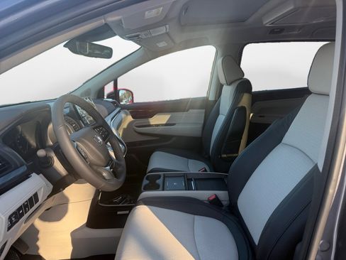 New 2026 Honda Odyssey Elite image 9
