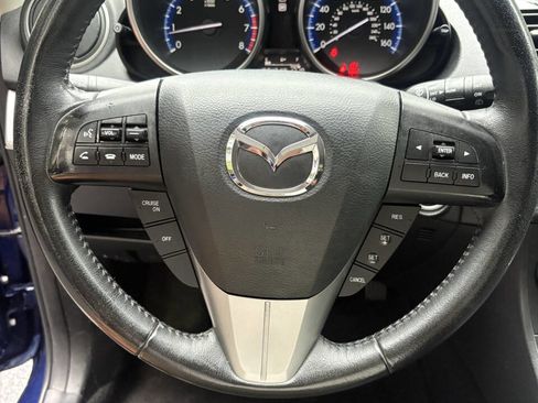 Used 2013 MAZDA MAZDA3 i Touring FWD image 19