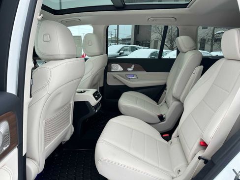New 2026 Mercedes-Benz GLS 450 4MATIC image 18