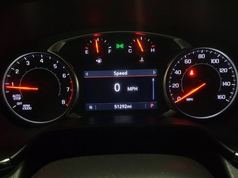 Used 2025 Chevrolet Blazer LT AWD/4WD image 23