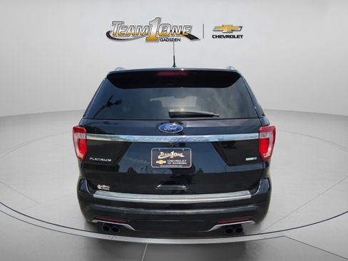 Used 2018 Ford Explorer Platinum AWD/4WD image 7