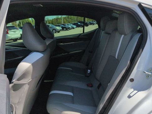 Used 2026 Toyota Camry SE FWD image 13