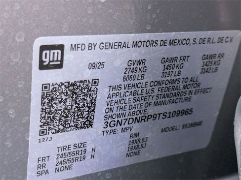 New 2026 Chevrolet Equinox EV LT image 31