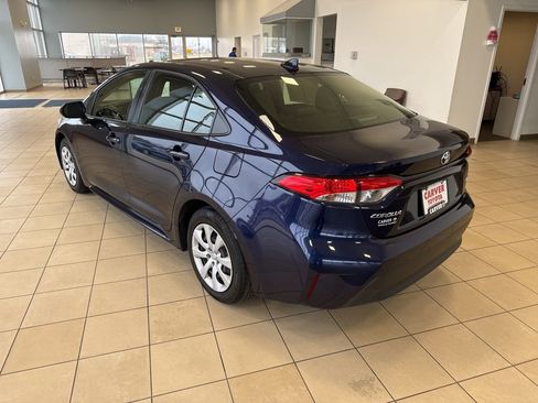 Used 2023 Toyota Corolla LE image 9