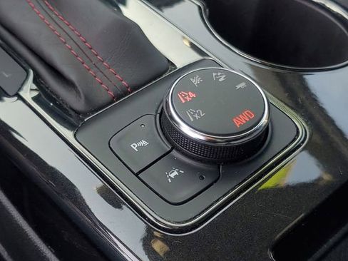 Used 2022 Chevrolet Blazer RS image 33