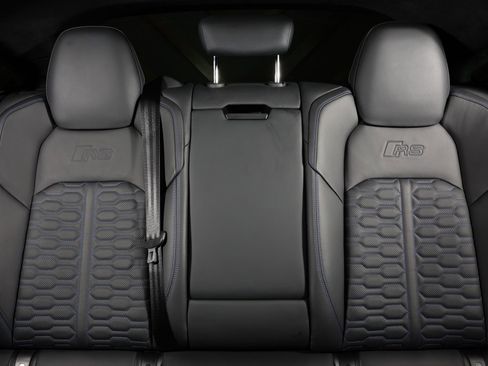 Used 2022 Audi RS 7 Sportback image 7