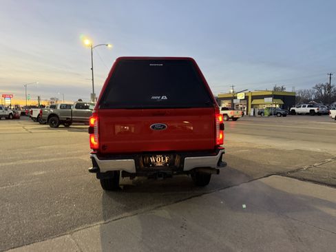 Used 2024 Ford F250 Lariat image 8