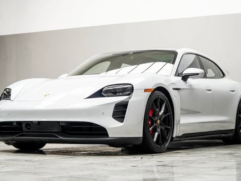 Used 2023 Porsche Taycan GTS w/ Premium Package image 11