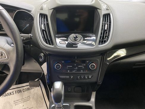 Used 2019 Ford Escape Titanium image 30