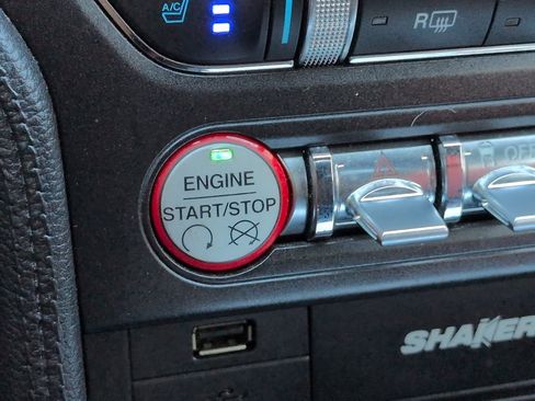 Used 2017 Ford Mustang GT Premium image 27