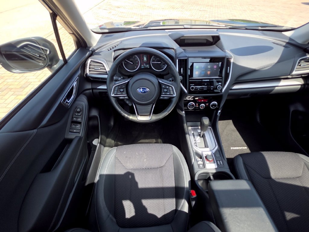 Used 2024 Subaru Forester Premium AWD/4WD image 6