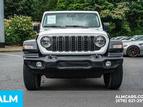 Used 2025 Jeep Wrangler Unlimited Sport AWD/4WD image 10