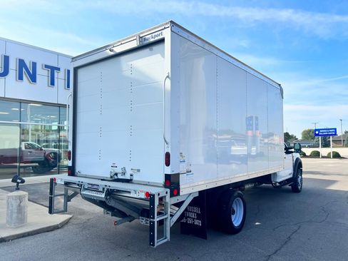 Used 2024 Ford F550 2WD Regular Cab Super Duty image 35