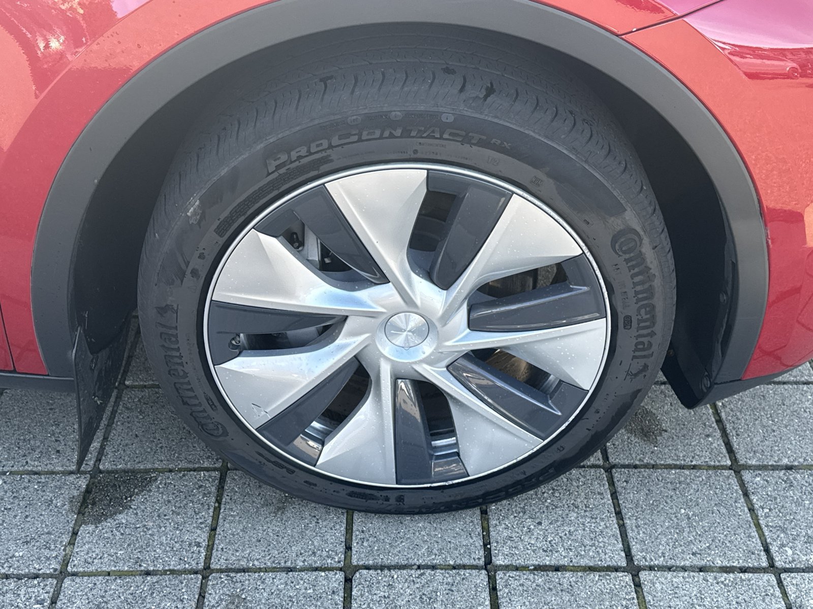 Used 2023 Tesla Model Y Long Range AWD/4WD image 12