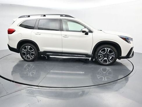Used 2023 Subaru Ascent Limited AWD/4WD image 12