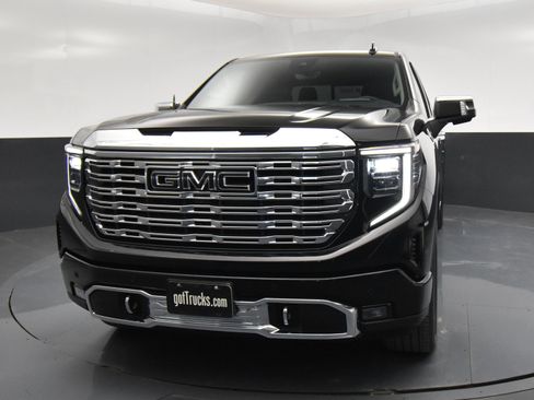 Used 2024 GMC Sierra 1500 Denali w/ Denali Reserve Package image 2