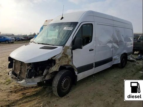 Used 2021 Mercedes-Benz Sprinter 2500 image 1