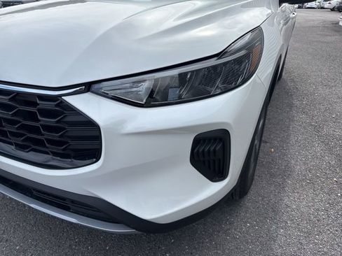 New 2025 Ford Escape ST-Line w/ Equipment Group 301A image 9