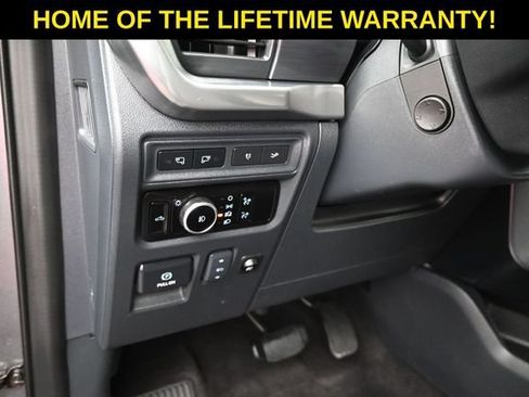 Used 2023 Ford F150 Lariat w/ Equipment Group 502A High AWD/4WD image 16