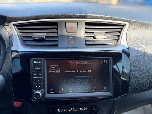 Used 2019 Nissan Sentra SR w/ Exterior Package FWD image 37