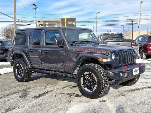 Used 2021 Jeep Wrangler Unlimited Rubicon w/ Dual Top Group image 7