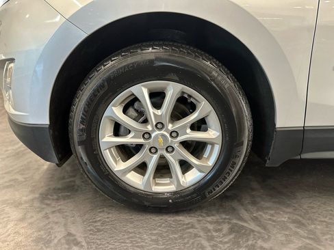 Used 2021 Chevrolet Equinox LT image 9