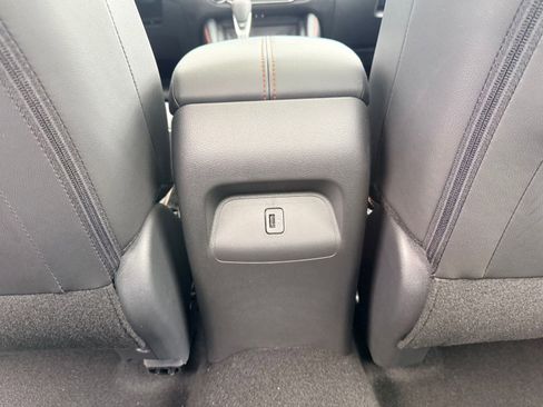 New 2025 Nissan Sentra SR image 23