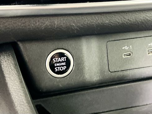 Used 2023 Nissan Rogue S FWD image 24