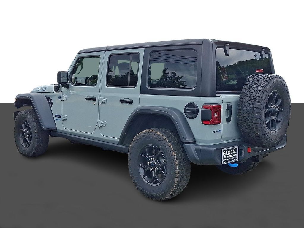 Used 2024 Jeep Wrangler Unlimited AWD/4WD image 5