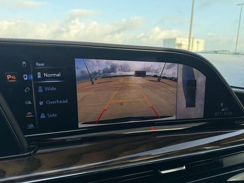 Used 2024 Cadillac Escalade Sport Platinum w/ LPO, ONYX Package AWD/4WD image 21