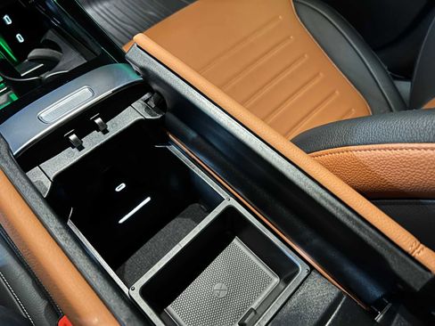 Certified 2025 Mercedes-Benz GLC 300 4MATIC image 31