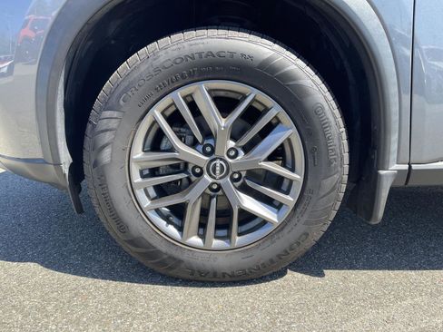 Used 2022 Nissan Rogue S AWD/4WD image 22