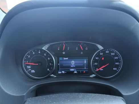 Used 2023 GMC Terrain SLE w/ Driver Convenience Package AWD/4WD image 16