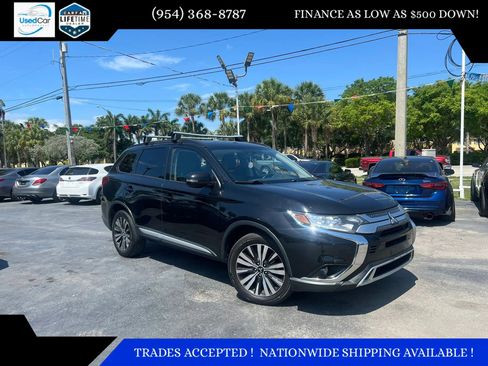 Used 2019 Mitsubishi Outlander SE AWD/4WD image 1