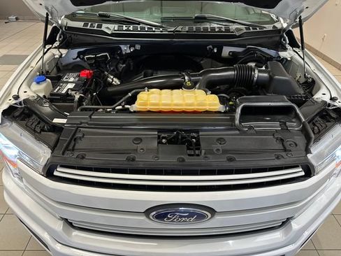 Used 2018 Ford F150 Lariat w/ Equipment Group 502A Luxury AWD/4WD image 29