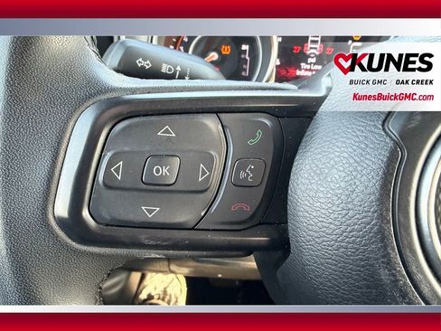 Used 2023 Jeep Wrangler Sport S image 11